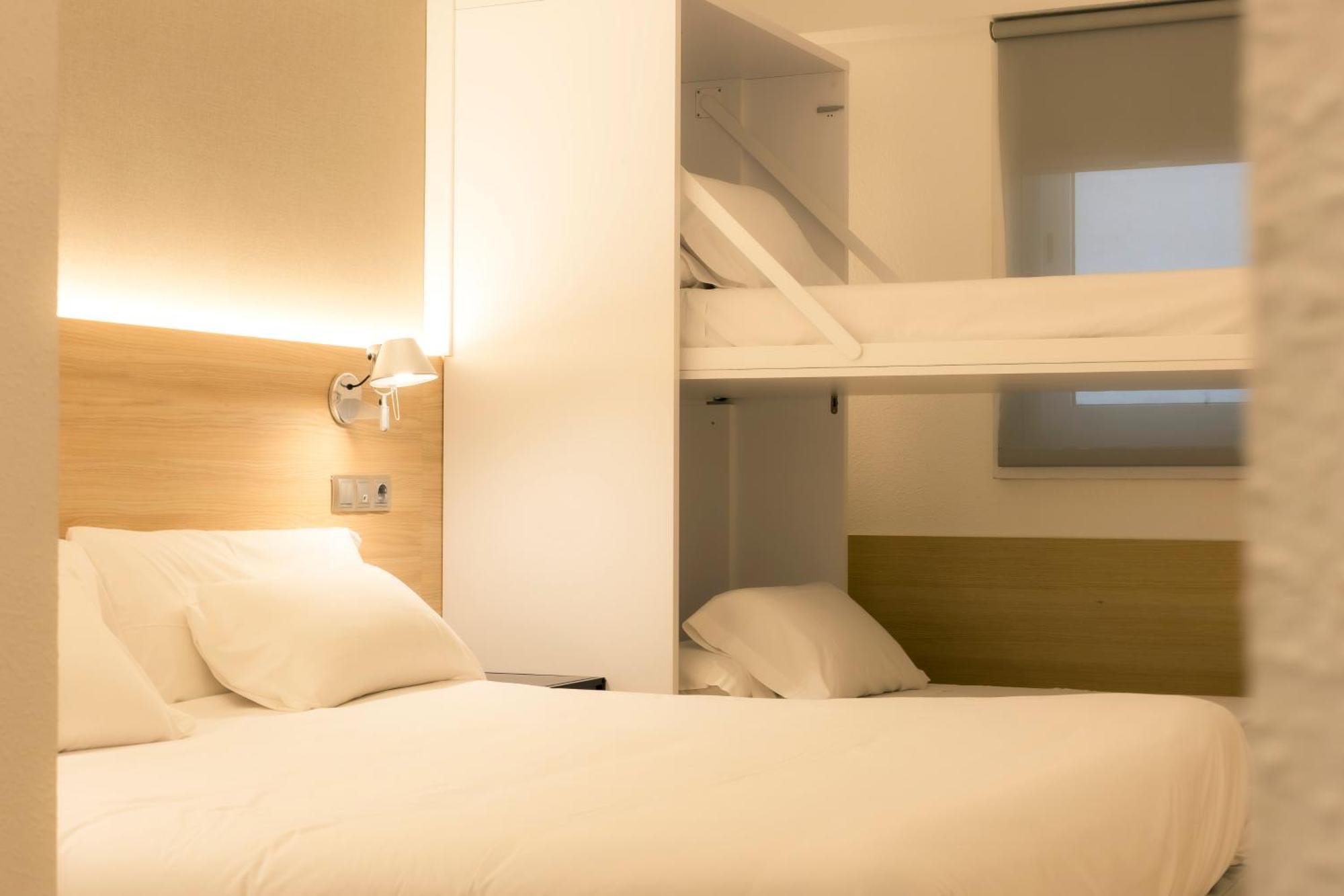 Hotel Burlada Eksteriør bilde