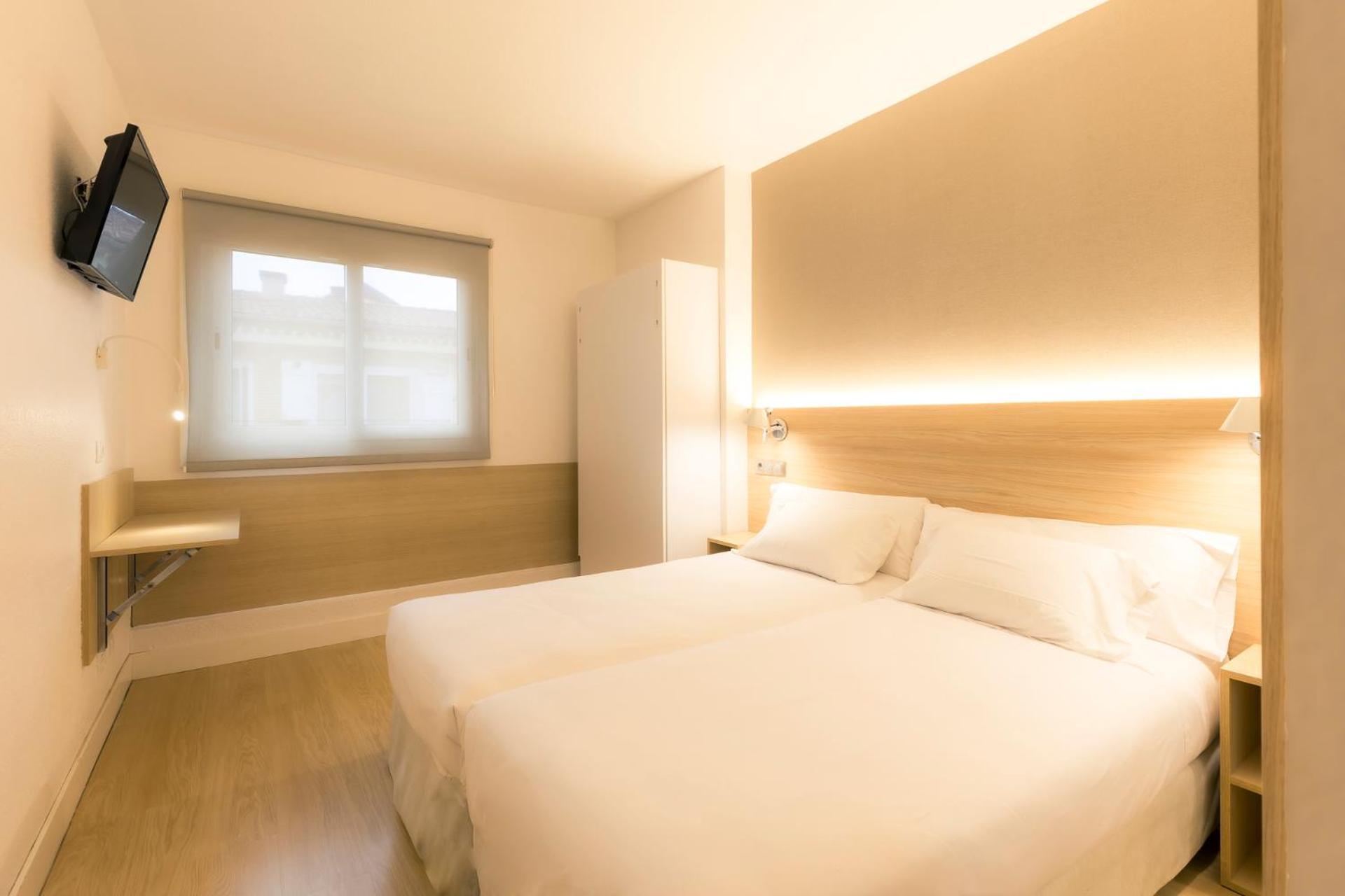 Hotel Burlada Eksteriør bilde