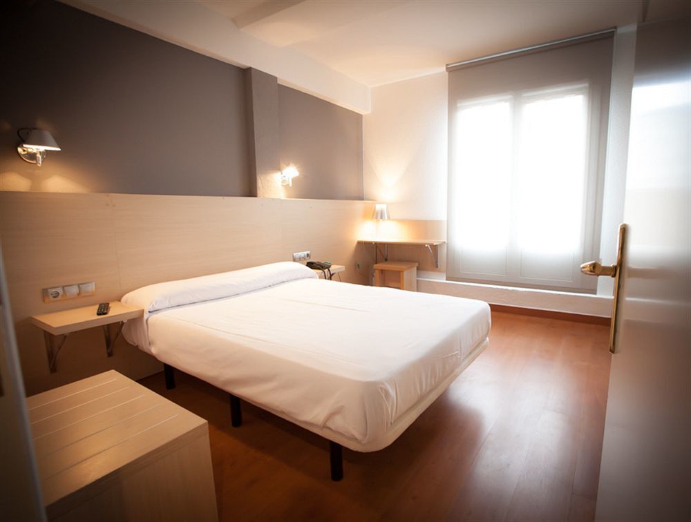 Hotel Burlada Eksteriør bilde